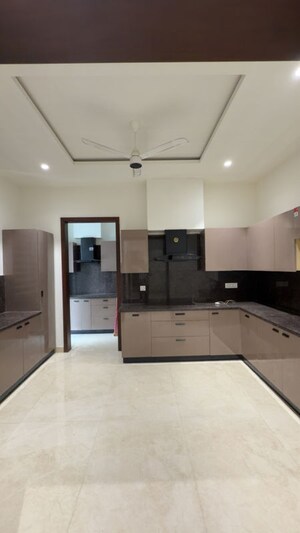 Kitchen in 5 BHK Independent House at Pakhowal – for Sale