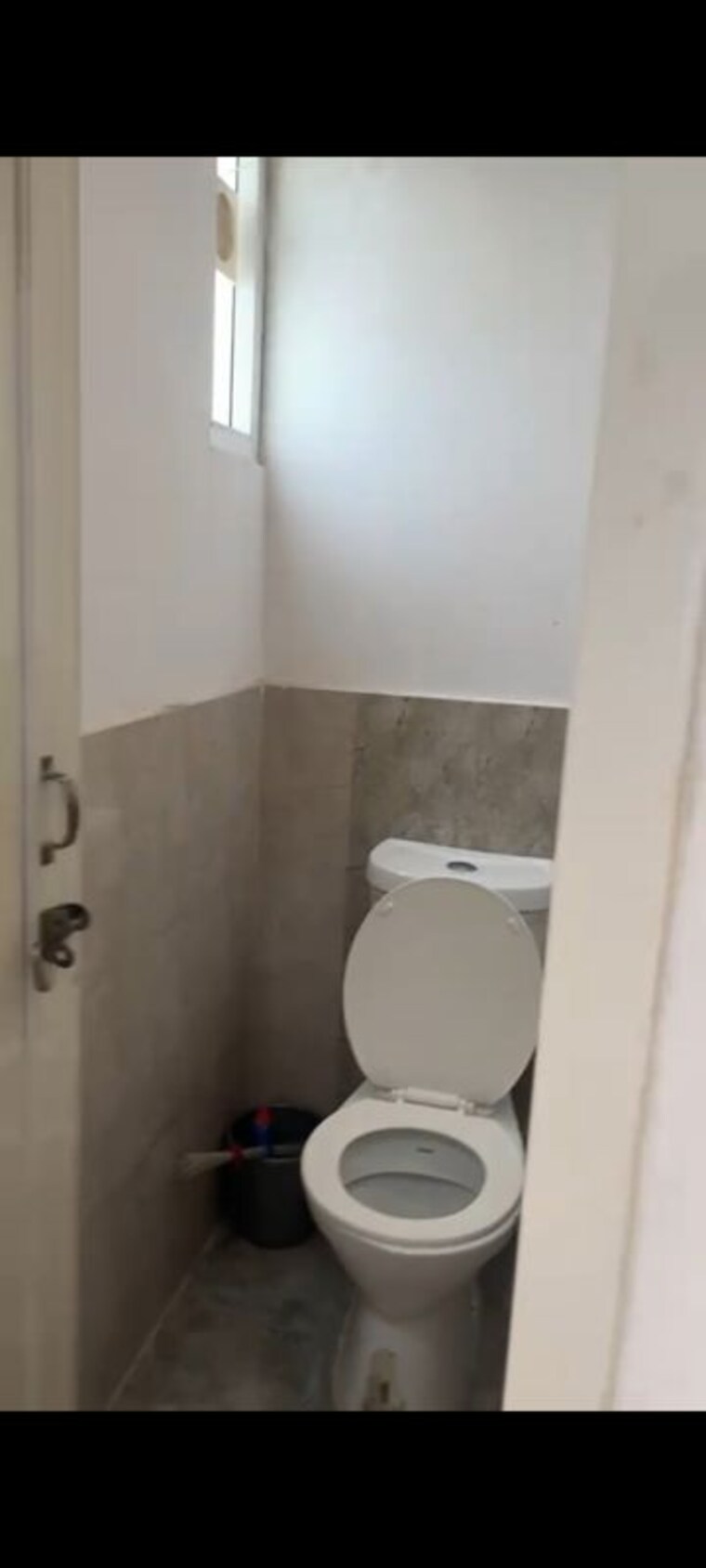 Bathroom, tulip-lemon 2 Bedroom 515 Sq.Ft. Apartment In Sector 69 Gurgaon 10754945