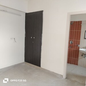 Room in 3.5 BHK Apartment at Orris Aster Court, Sector 85 – for Sale