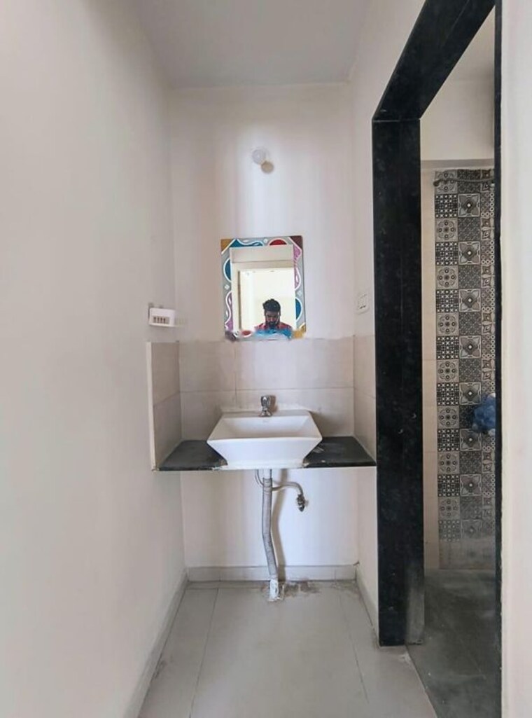 Bathroom, vishal-viviana 2 Bedroom 950 Sq.Ft. Apartment In Mundhwa Pune 10754989