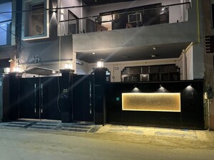 1.5 BHK Builder Floor – Exterior View View at Sector 19 - for Rent