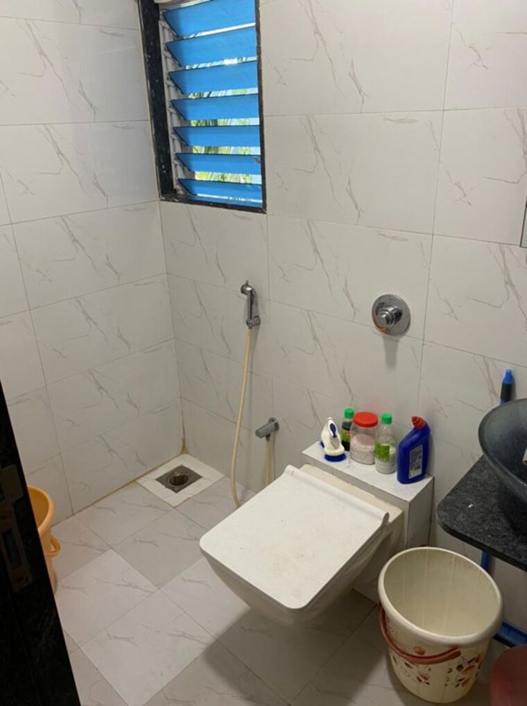 Attached Bathroom, platinum-corporation 2 Bedroom 580 Sq.Ft. Apartment In Andheri West Mumbai 10754990