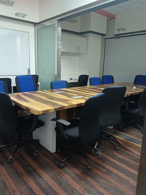  Office Space For Rent in Mulund West