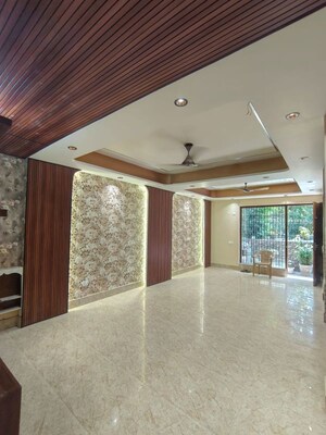2 BHK Builder Floor For Rent in RWA Apartments Sector 52, Sector 52