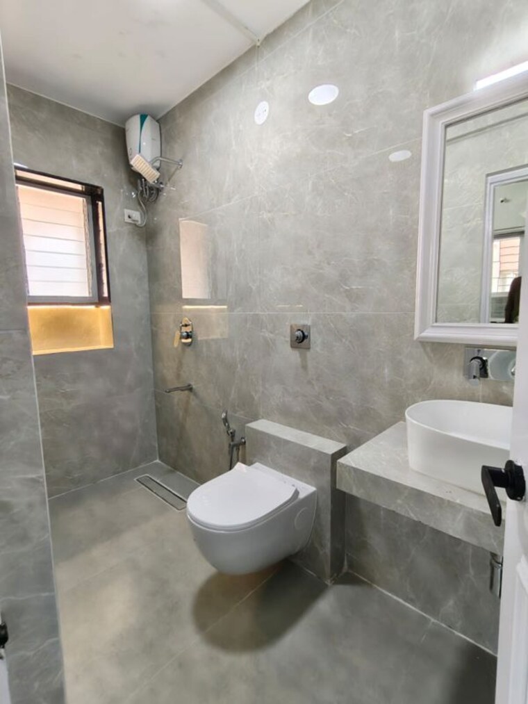 Bathroom, raheja-golden-rays 2 Bedroom 985 Sq.Ft. Apartment In Powai Mumbai 10755144