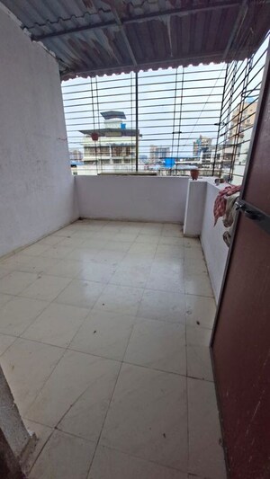 Balcony in 1 BHK Apartment at Seawoods – for Rent