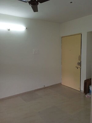2 BHK Apartment For Rent in Kumar Girija Shankar Vihar, Karve Nagar