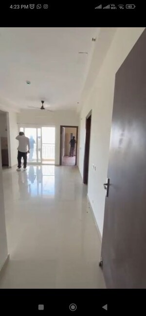 2 BHK Apartment For Rent in Amrapali Verona Heights Phase II, Amrapali Leisure Valley