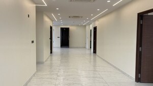 Room in 4 BHK Apartment at Sumadhura Olumpus, Financial District – for Rent