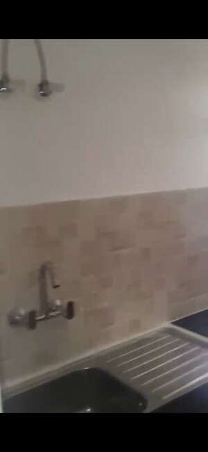 Furnished Amenities in 2.5 BHK Apartment at Amrapali Verona Heights, Tech Zone 4 Greater Noida – for Rent