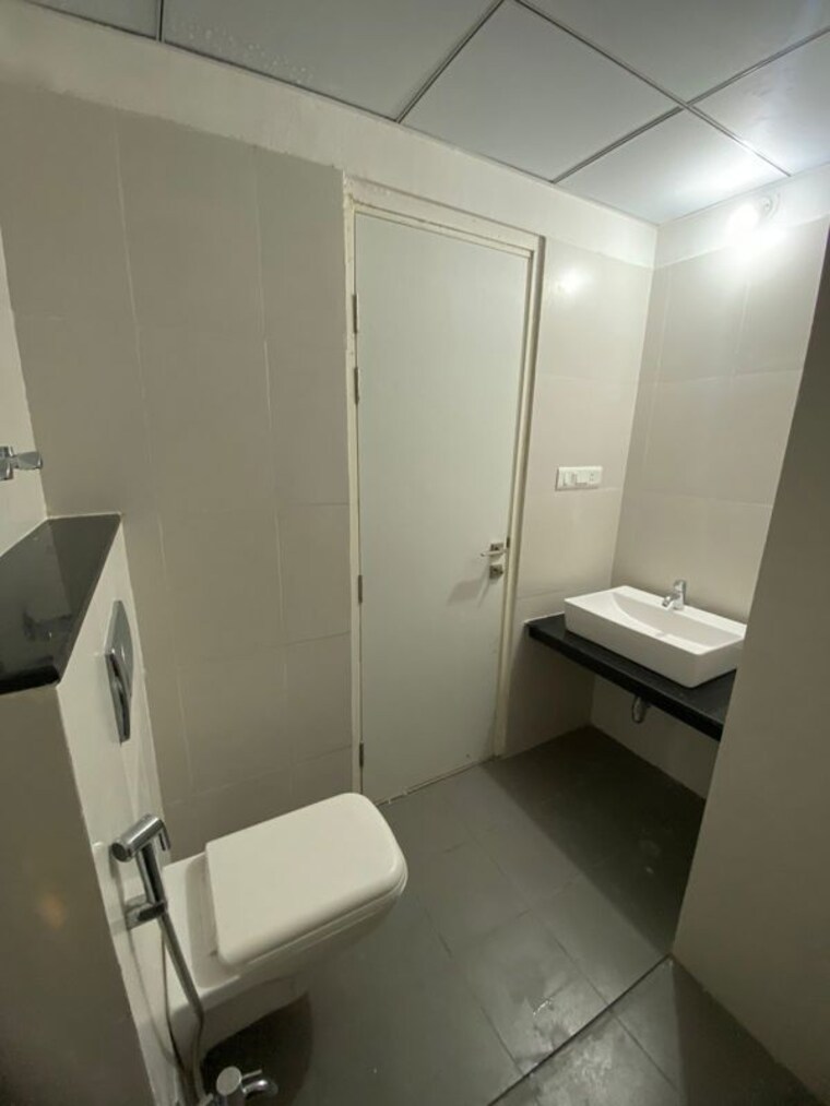 Bathroom, godrej-greens 2 Bedroom 577 Sq.Ft. Apartment In Undri Pune 10755486