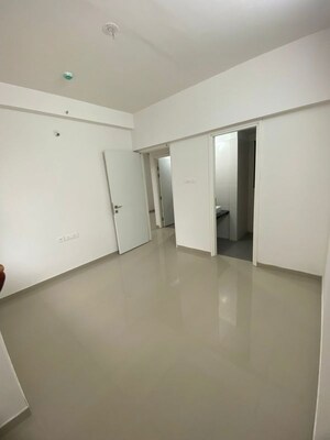 Room in 2 BHK Apartment at Godrej Greens, Undri – for Rent