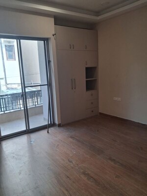 Room in 3 BHK Builder Floor at Anand Niketan – for Rent