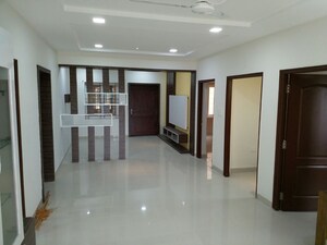 Room in 3 BHK Apartment at Aditya Imperial Heights, Hafeezpet – for Rent