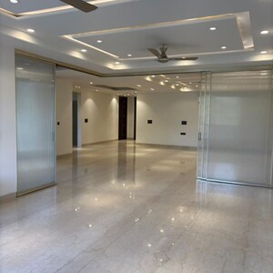 Living Room in 4 BHK Apartment at Vipul World Floors, Sector 48 – for Rent