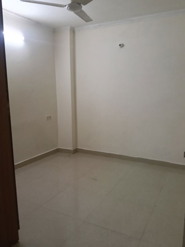 Room, neb sarai 2 Bedroom 850 Sq.Ft. Builder Floor In Neb Sarai Delhi 10755680