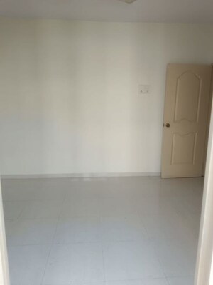 Room in 1 BHK Apartment at Kunal Nakshatram, Chinchwad – for Rent