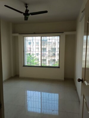 Room in 1 BHK Apartment at Kunal Nakshatram, Chinchwad – for Rent
