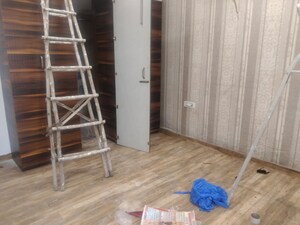 Room in 4 BHK Builder Floor at Sector 46 – for Rent