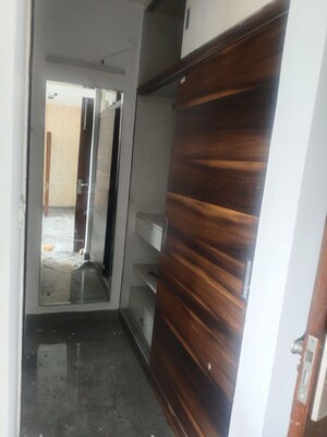 Staircase in 4 BHK Builder Floor at Sector 46 – for Rent