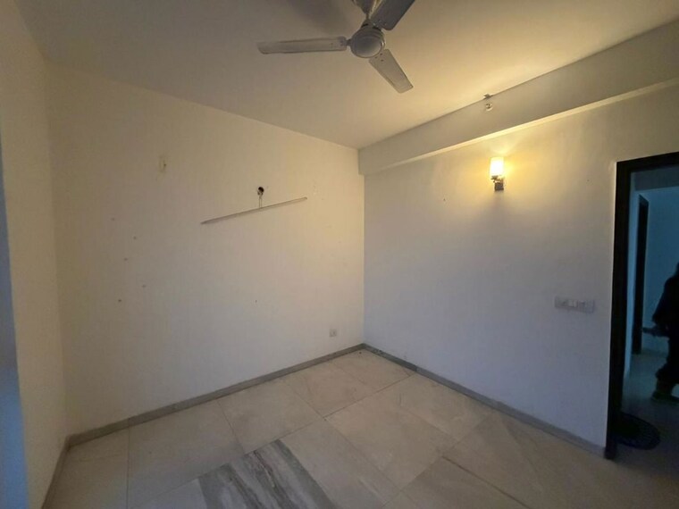 Room, umang-winter-hills 2 Bedroom 1342 Sq.Ft. Apartment In Sector 77 Gurgaon 10755669