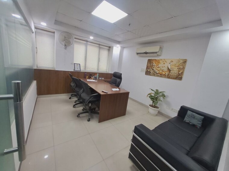 Team Area, sector 63 Commercial Office Space in IT/SEZ 1500 Sq.Ft. In Sector 63 Noida 10754902