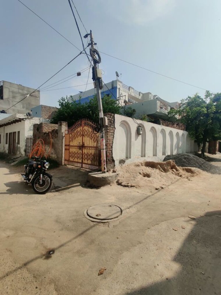  Parking, sector 2  556 Sq.Yd. Plot In Sector 2 Rohtak 10755768
