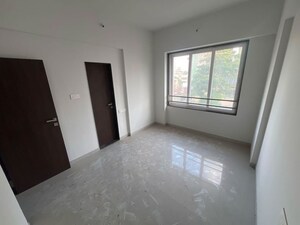 Room in 3 BHK Apartment at Central Railway Godown – for Sale