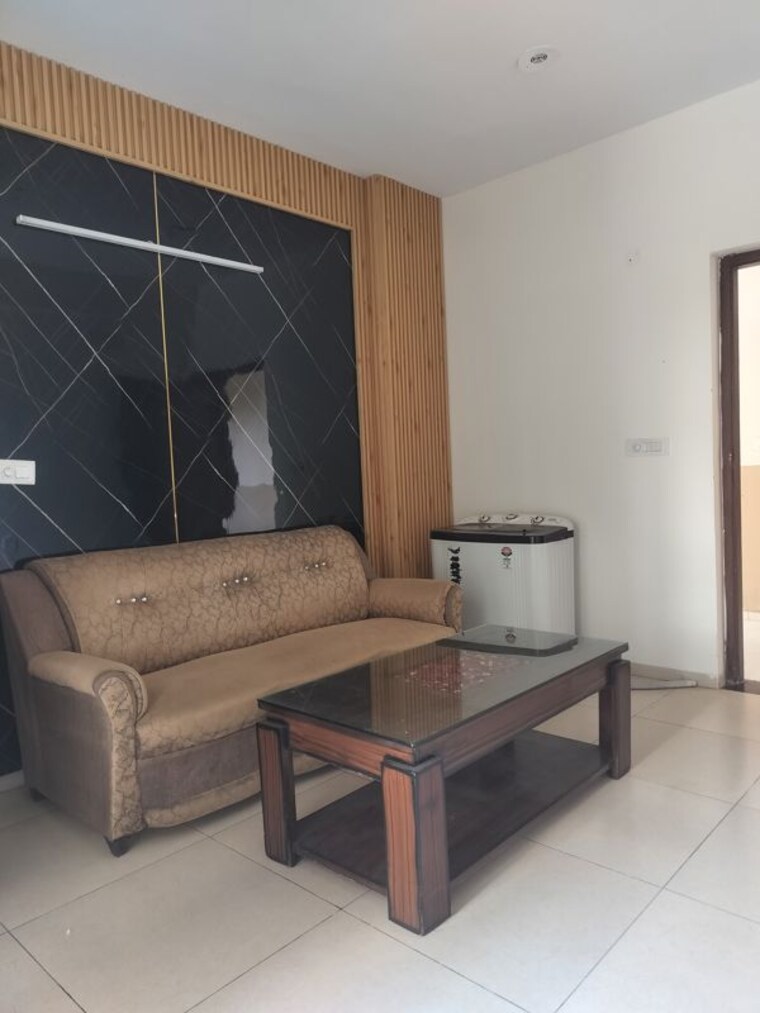 Room, gazipur 1 Bedroom 610 Sq.Ft. Apartment In Gazipur Zirakpur 10755775