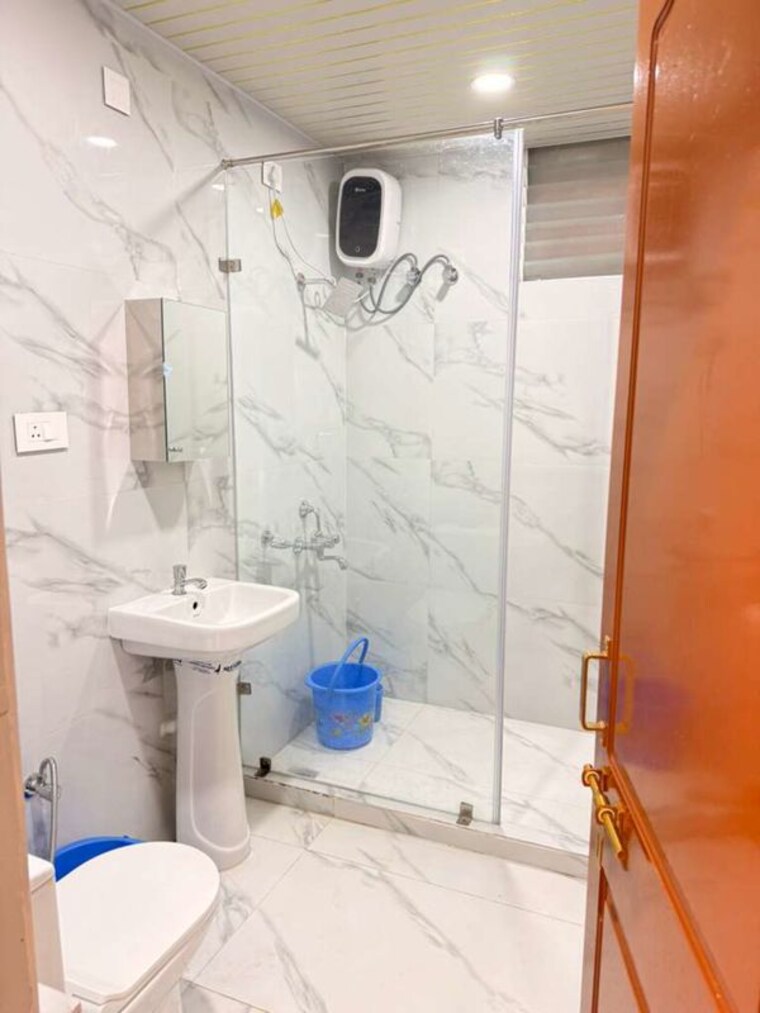 Bathroom, vasantha-homes 3 Bedroom 2000 Sq.Ft. Apartment In Madhapur Hyderabad 10755812