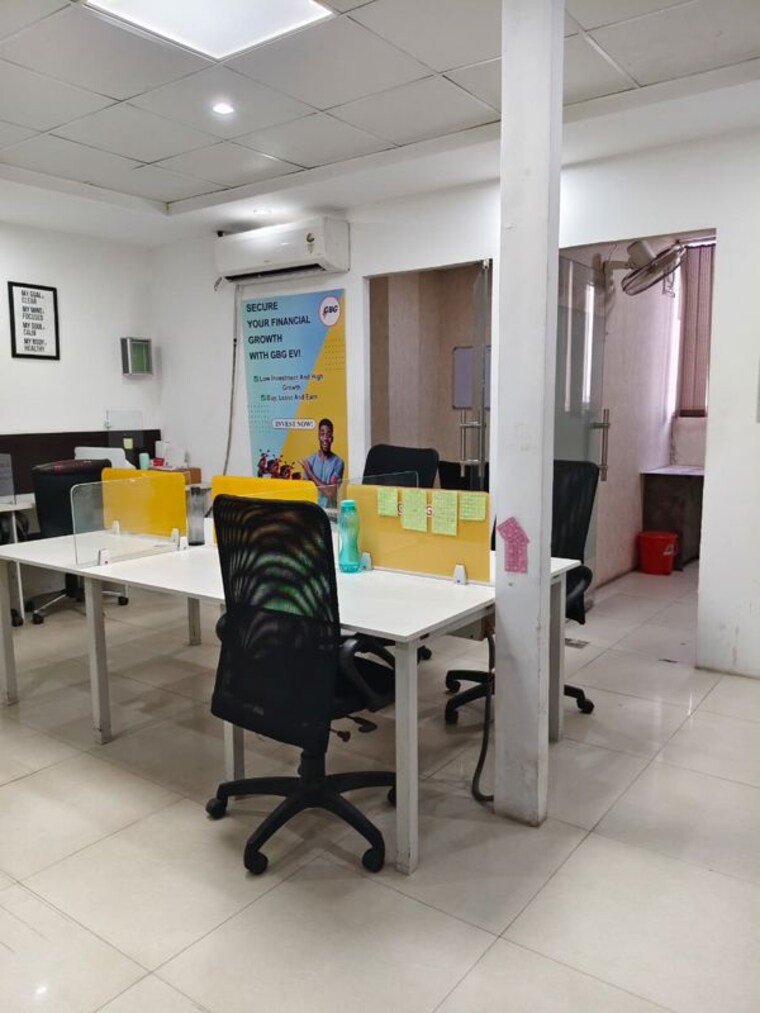 Team Area, sector 63 Commercial Office Space in IT/SEZ 900 Sq.Ft. In Sector 63 Noida 10755825