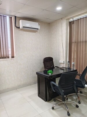 Team Area in  Office Space in IT/SEZ at Sector 63 – for Rent