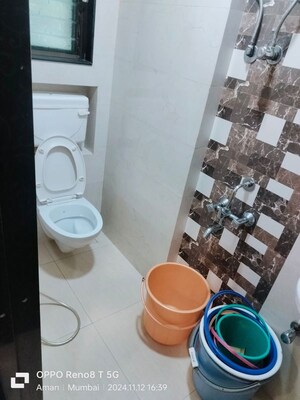 Bathroom in 1 BHK Apartment at Veera Desai Industrial Estate – for Rent