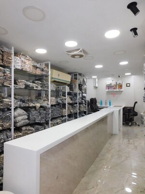  Shop – Exterior View View at Shree Sai Vismay, Dadar West - for Sale