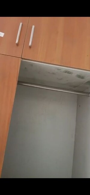 Furnished Amenities in 2.5 BHK Apartment at Amrapali O2 Valley, Tech Zone 4 Greater Noida – for Rent