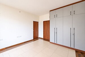 Room in 4 BHK Apartment at Sobha Windsor, Whitefield – for Rent
