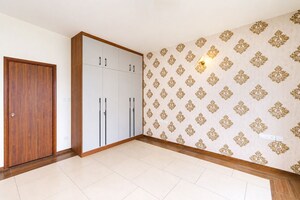 Room in 4 BHK Apartment at Sobha Windsor, Whitefield – for Rent