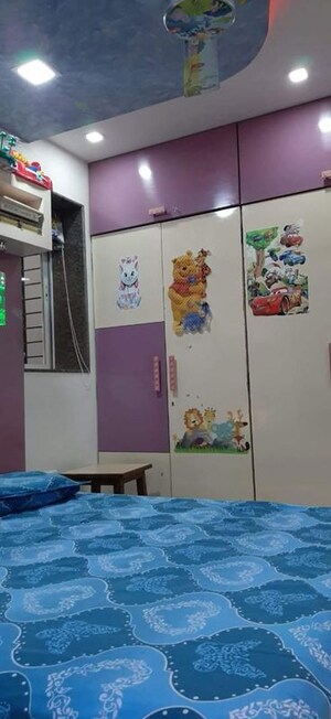 Bedroom in 2 BHK Apartment at Chembur – for Rent