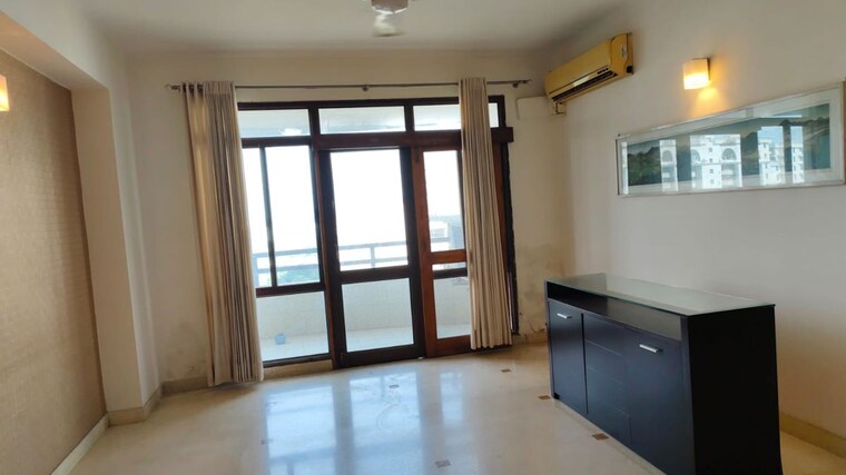 Room, emaar-marbella 4 Bedroom 360 Sq.Yd. Villa In Sector 66 Gurgaon 10755914