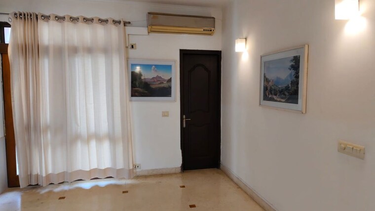 Room, emaar-marbella 4 Bedroom 360 Sq.Yd. Villa In Sector 66 Gurgaon 10755914