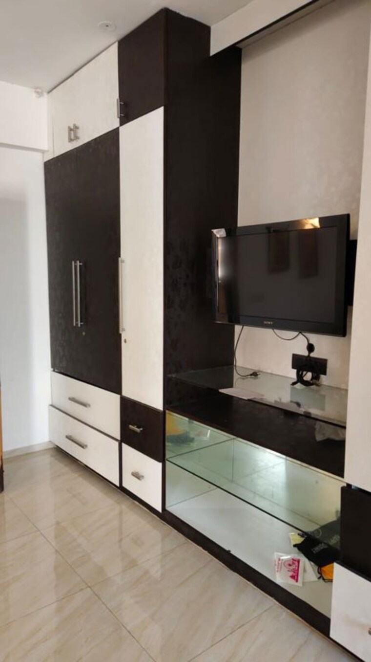 Kitchen, emaar-marbella 4 Bedroom 360 Sq.Yd. Villa In Sector 66 Gurgaon 10755914