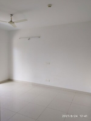 Room in 3 BHK Apartment at Paranjape Blue Ridge, Hinjewadi – for Rent