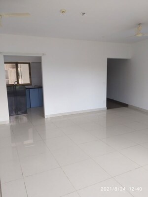 Room in 3 BHK Apartment at Paranjape Blue Ridge, Hinjewadi – for Rent