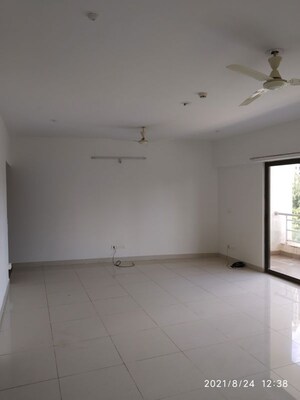 Room in 3 BHK Apartment at Paranjape Blue Ridge, Hinjewadi – for Rent