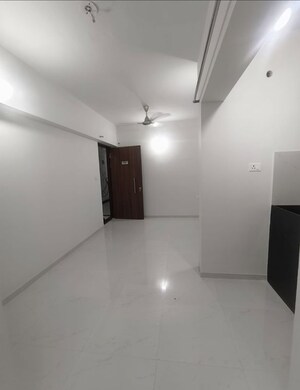 1 BHK Apartment For Rent in Runwal Gardens, Dombivli East