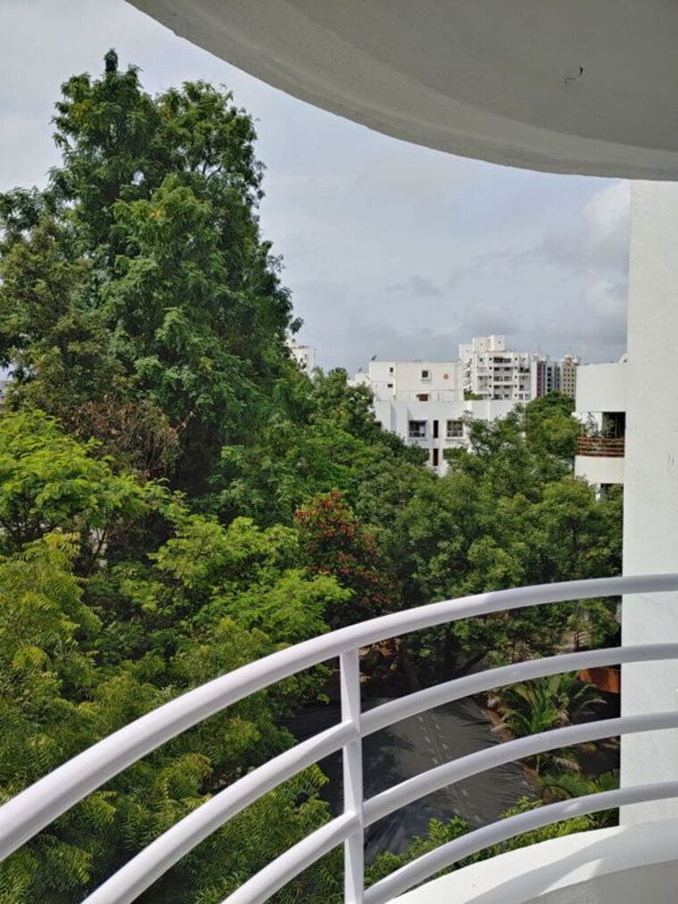 Balcony, dsk-raanwara 2 Bedroom 1000 Sq.Ft. Apartment In Bavdhan Pune 10755955