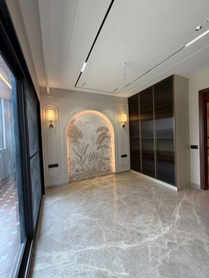 Building Lobby in 3 BHK Builder Floor at Vatika INXT Floors, Sector 82 – for Sale