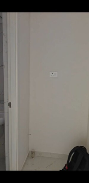 Furnished Amenities in 1 BHK Apartment at Runwal Gardens, Dombivli East – for Rent