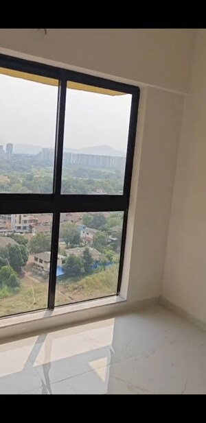 Room in 1 BHK Apartment at Runwal Gardens, Dombivli East – for Rent