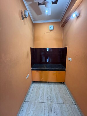 Furnished Amenities in 3 BHK Builder Floor at Sector 57 – for Rent